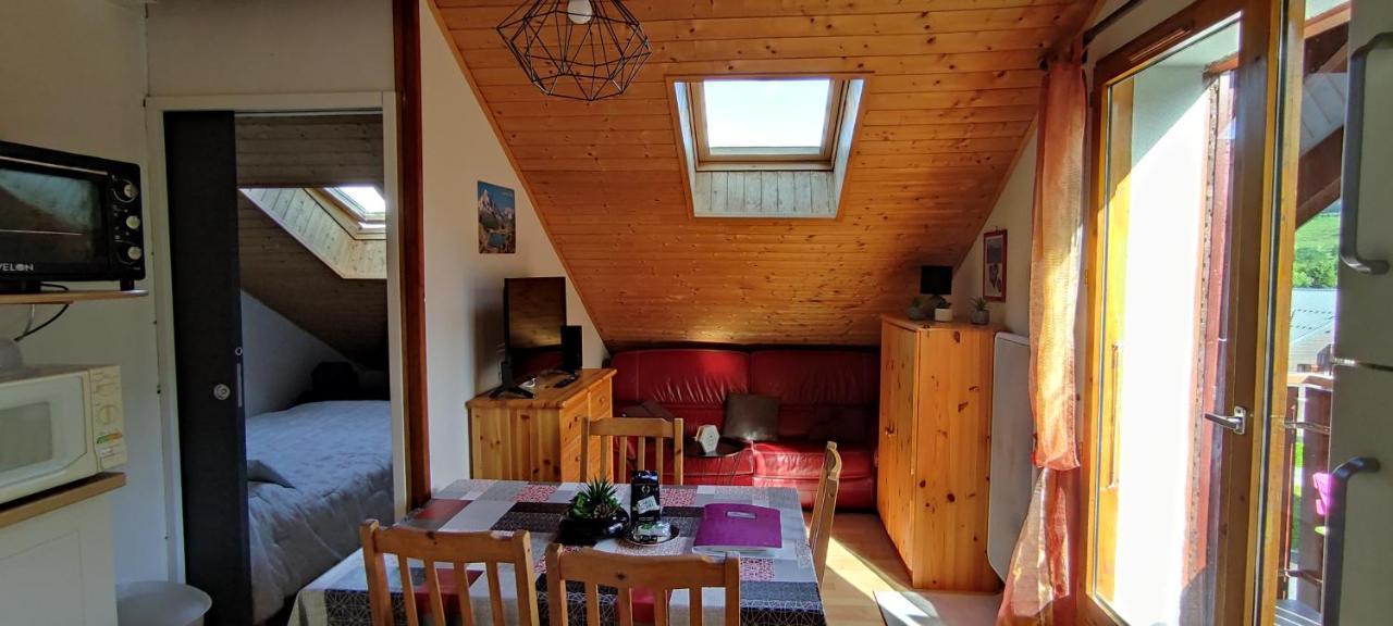 Appartement T2 A Bernex Avec Wifi, Vue Sur Montagne Buitenkant foto