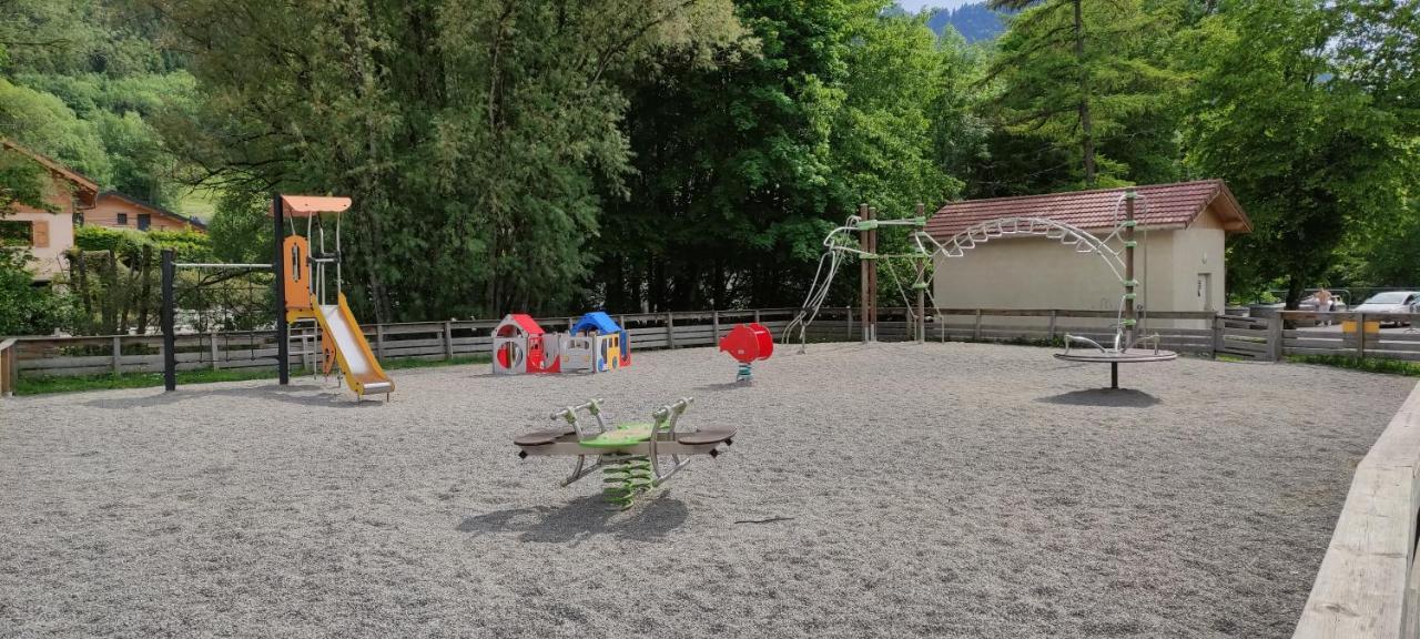 Appartement T2 A Bernex Avec Wifi, Vue Sur Montagne Buitenkant foto